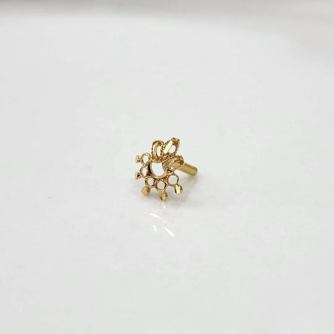 Baroque Sunlace Gold Nose Pin – Simple 18K Nose Pin Gold Design for Women