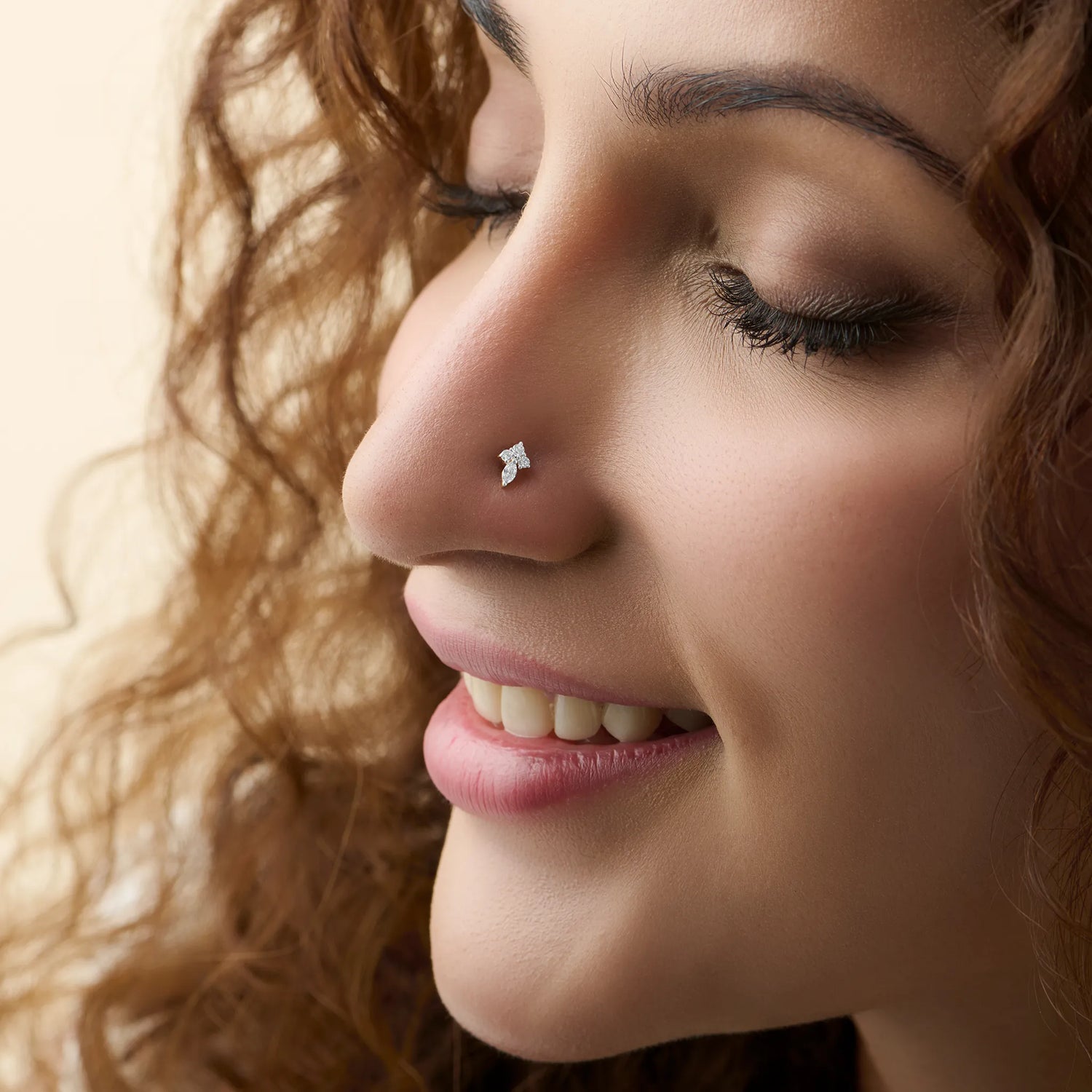Majesty Floral Flower Inspired Solitaire Nose Pin Gold And Diamond