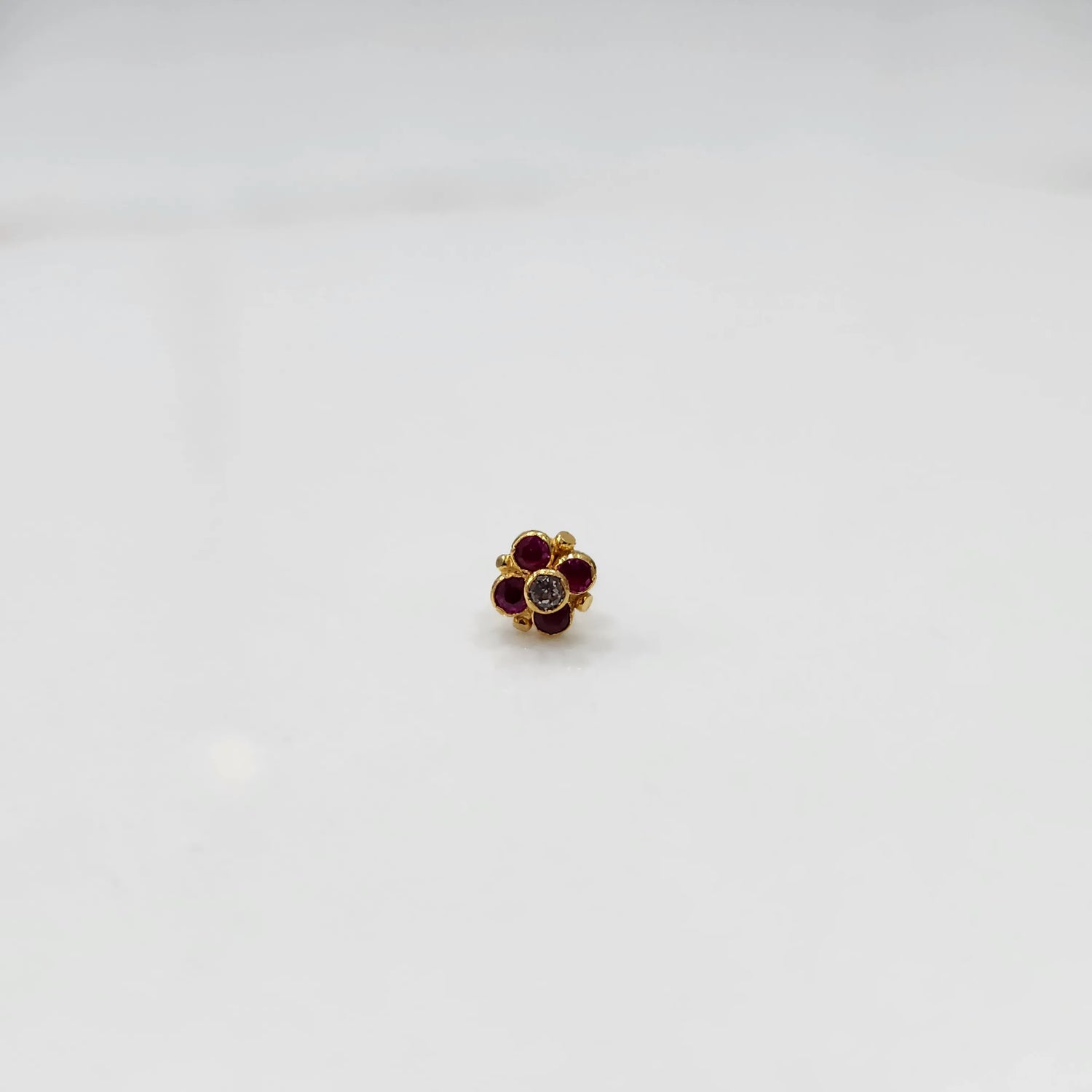 Rustic Bloom 18K Gold Simple Modern Nose Pin Design