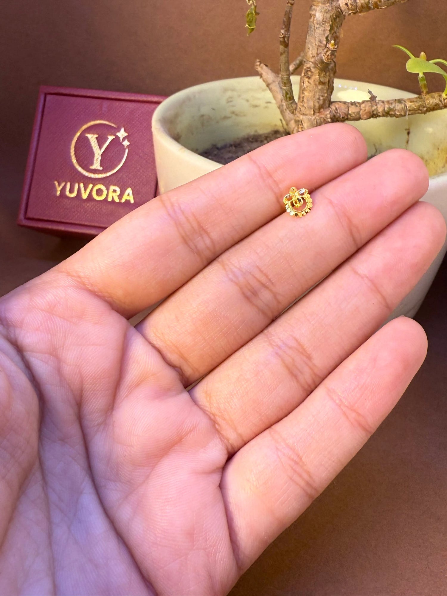 Crescent Blossom Gold Nose Pin – Simple 18K Nose Pin Gold Design for Women